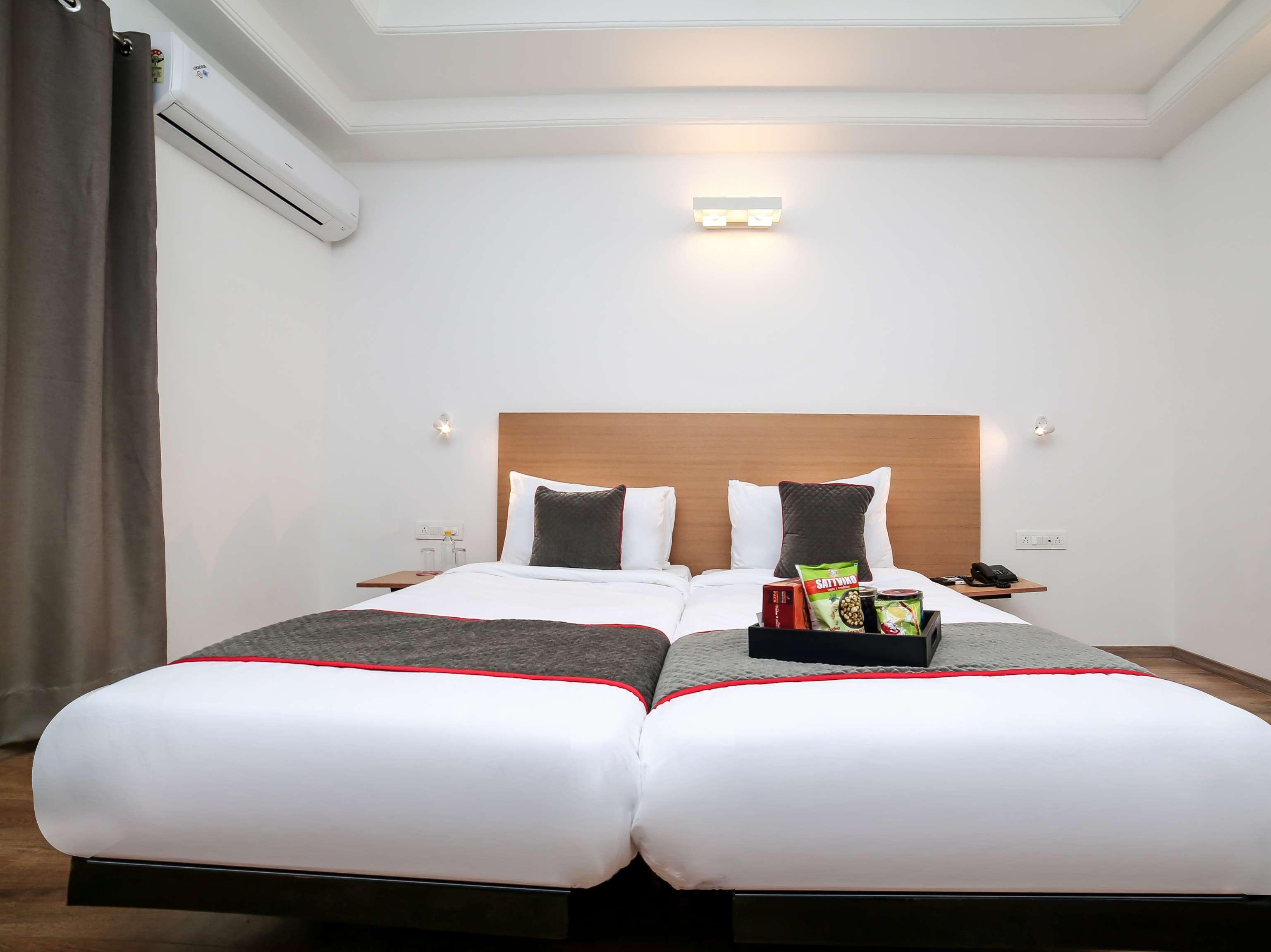 Collection O Townhouse 069 Hotel Gurgaon Ngoại thất bức ảnh