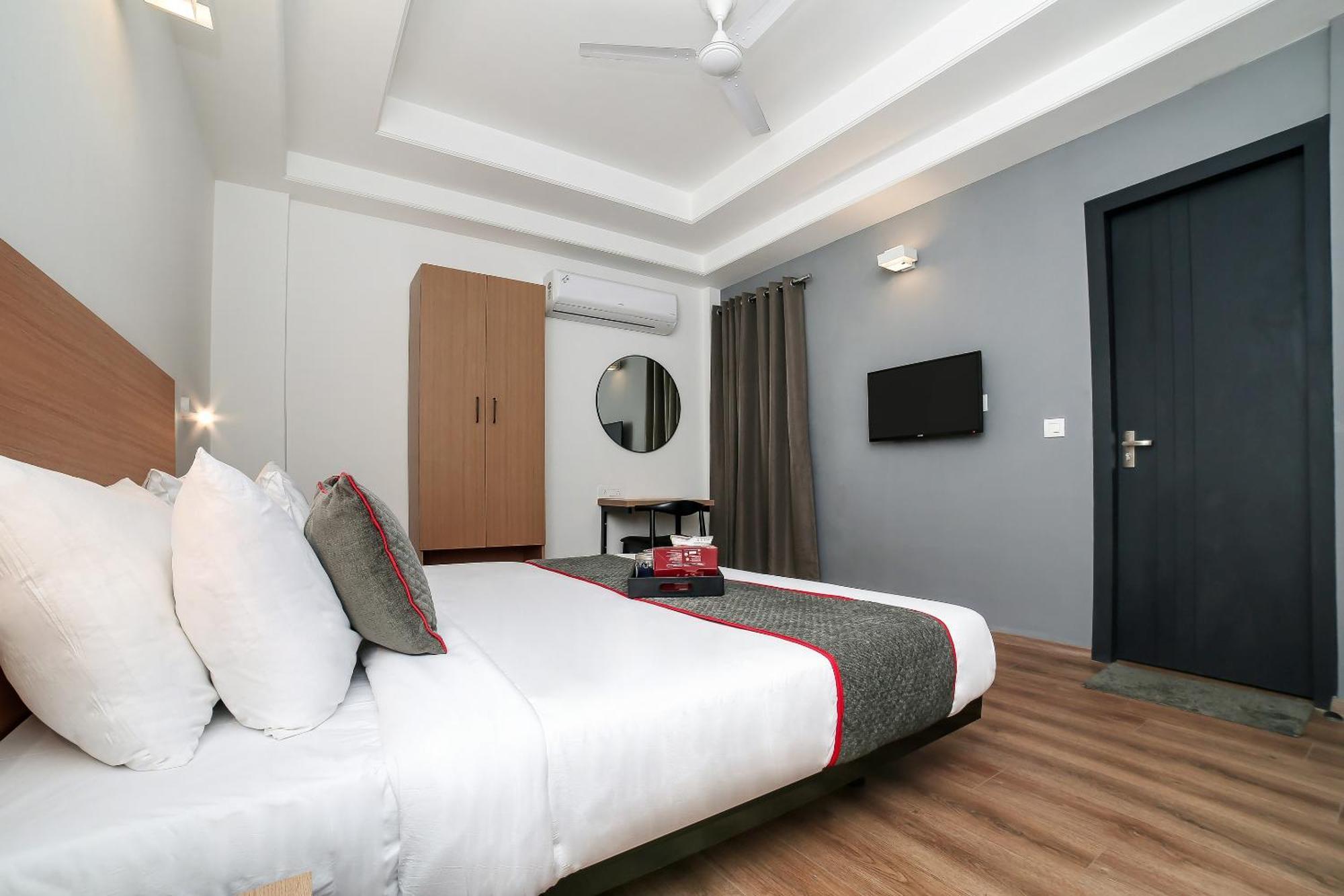 Collection O Townhouse 069 Hotel Gurgaon Ngoại thất bức ảnh
