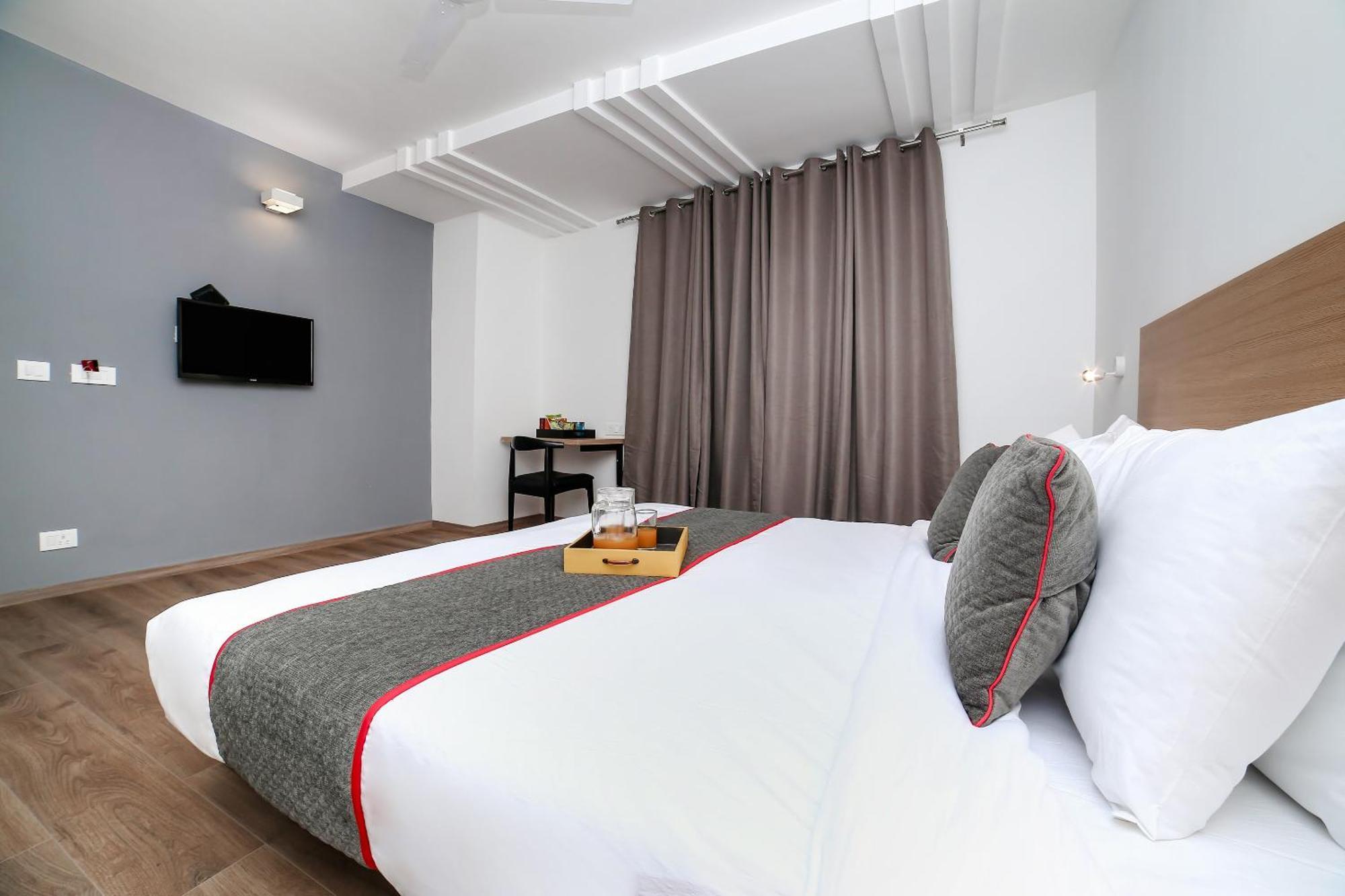 Collection O Townhouse 069 Hotel Gurgaon Ngoại thất bức ảnh