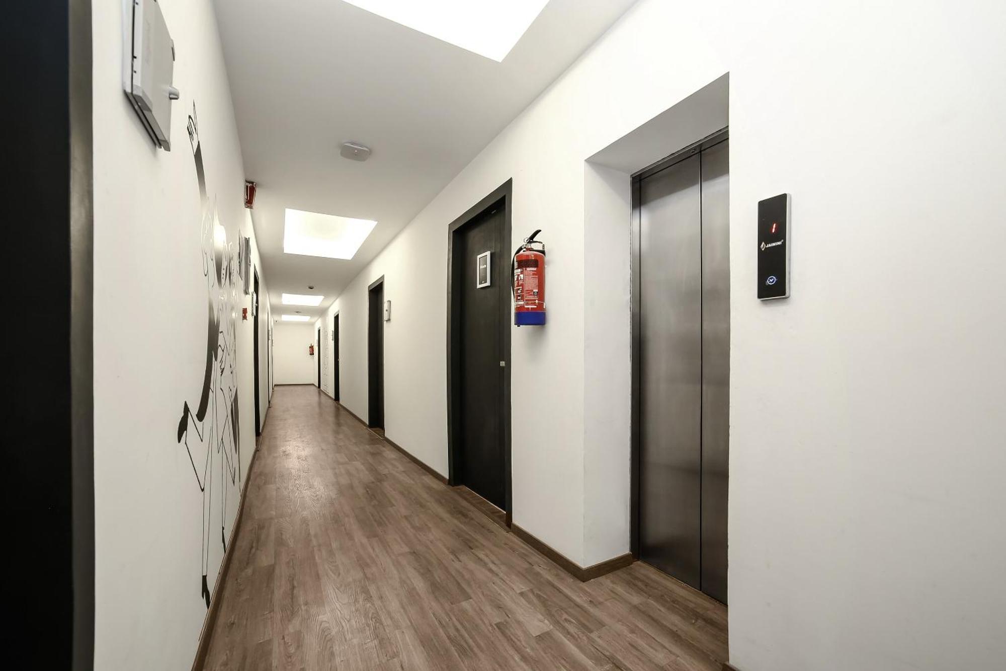 Collection O Townhouse 069 Hotel Gurgaon Ngoại thất bức ảnh