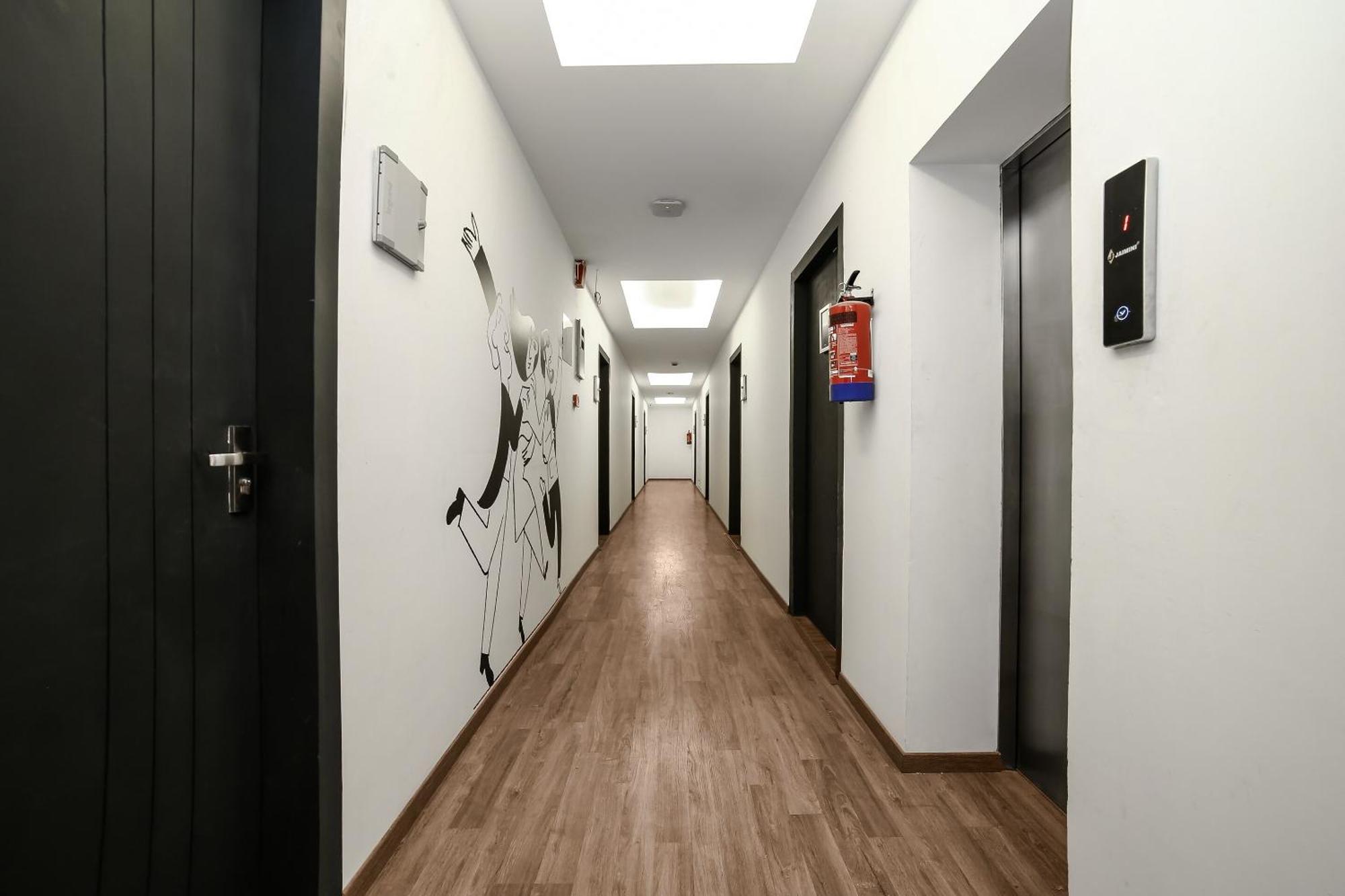 Collection O Townhouse 069 Hotel Gurgaon Ngoại thất bức ảnh