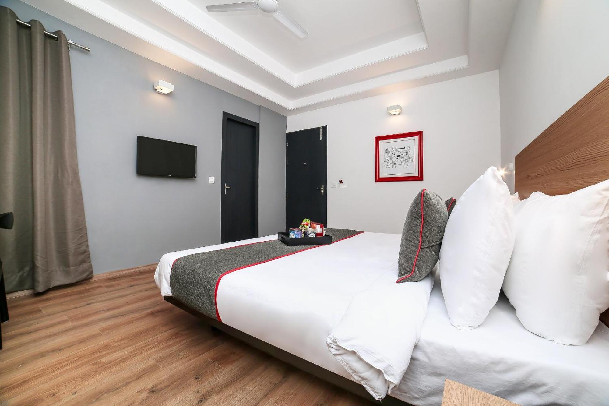 Collection O Townhouse 069 Hotel Gurgaon Ngoại thất bức ảnh