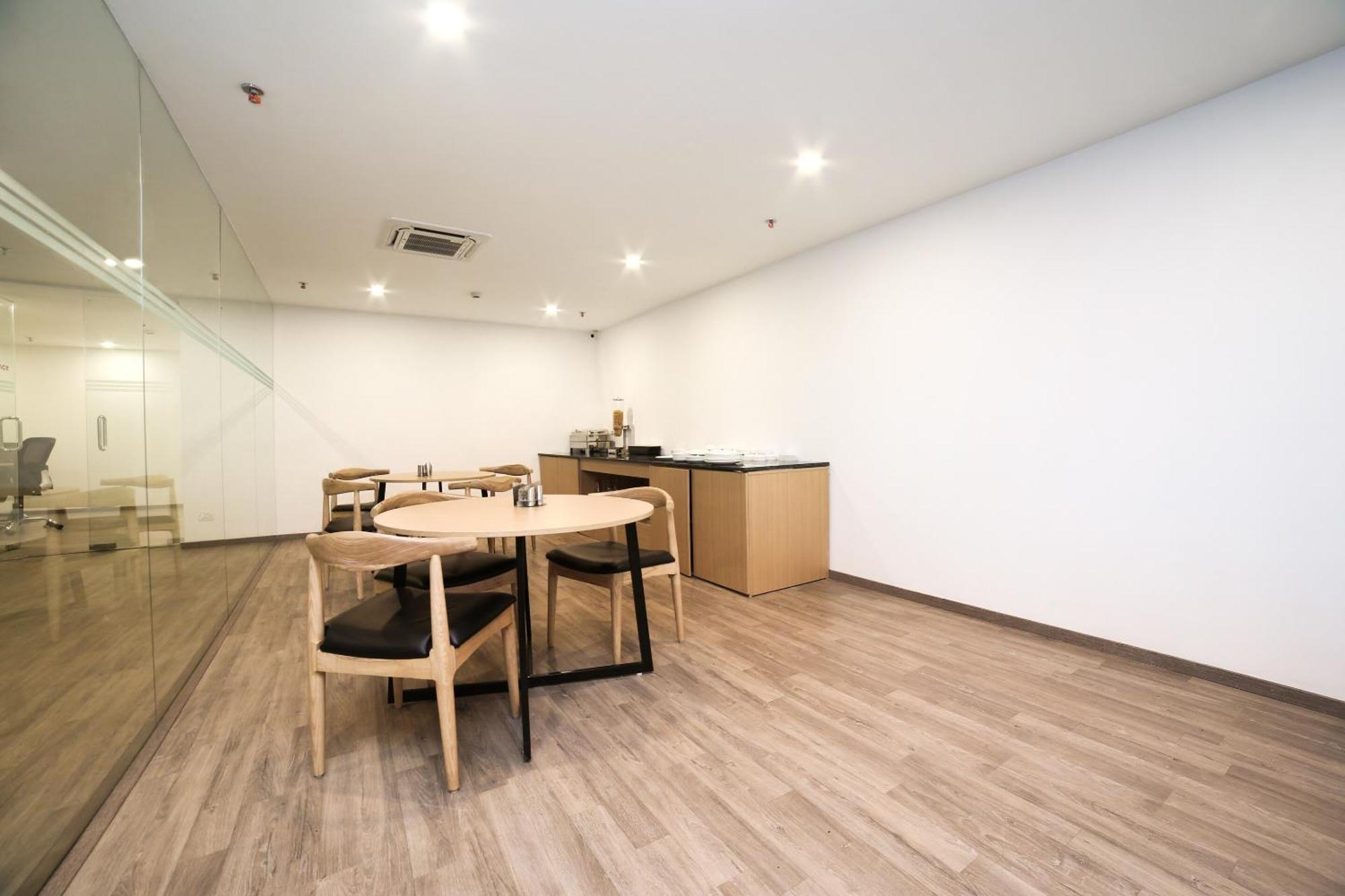 Collection O Townhouse 069 Hotel Gurgaon Ngoại thất bức ảnh