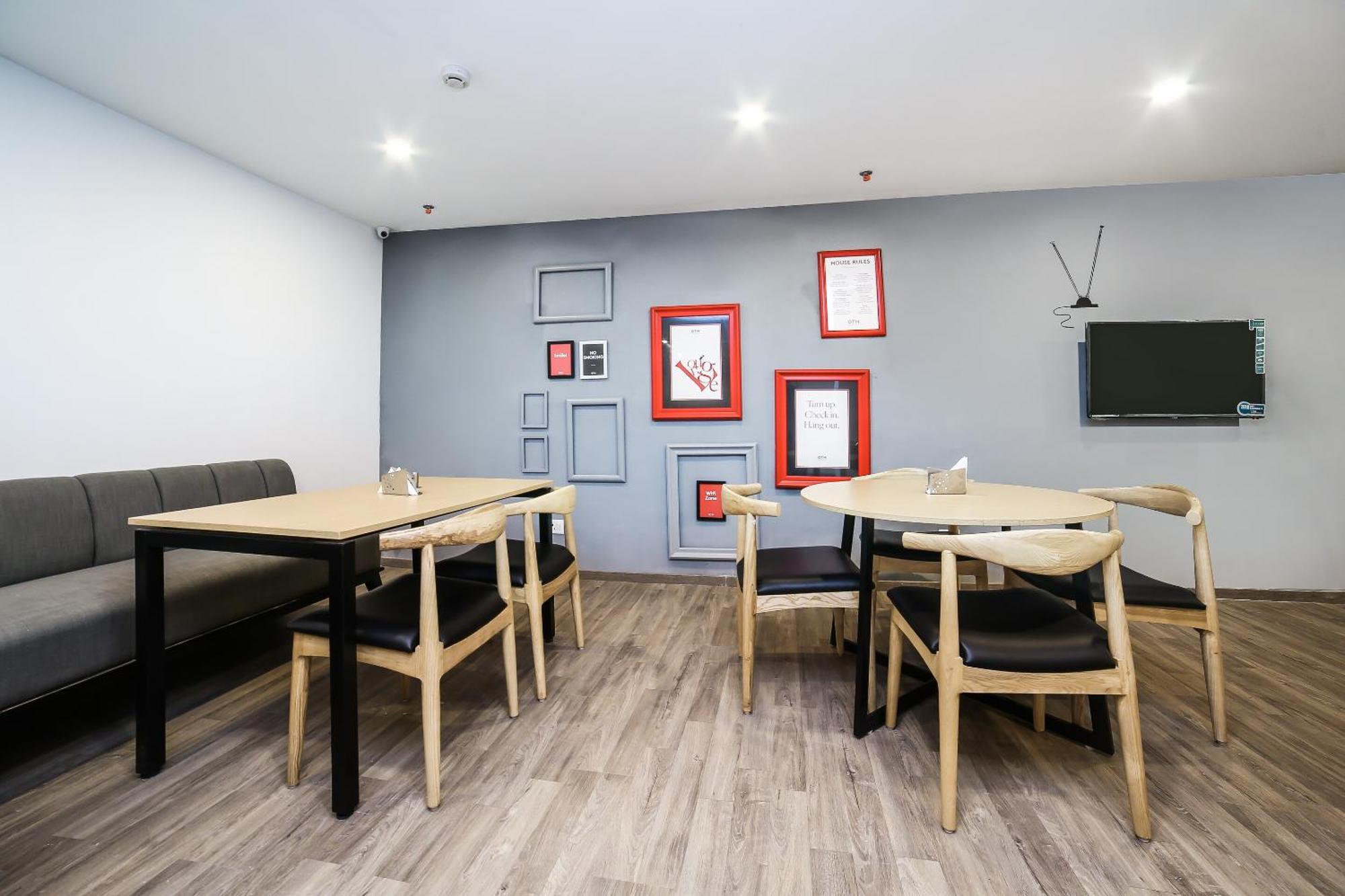 Collection O Townhouse 069 Hotel Gurgaon Ngoại thất bức ảnh
